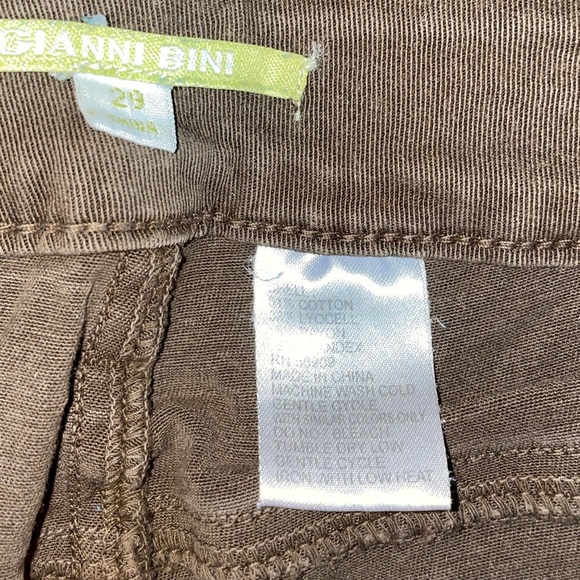 Gianni Bini size 29 skinny cargo pants with pockets - Picture 4 of 6